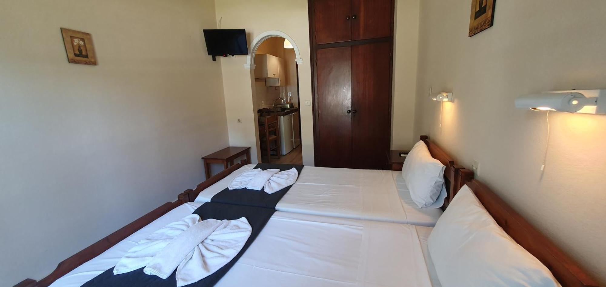 Phivos Hotel Palaiokastritsa Esterno foto