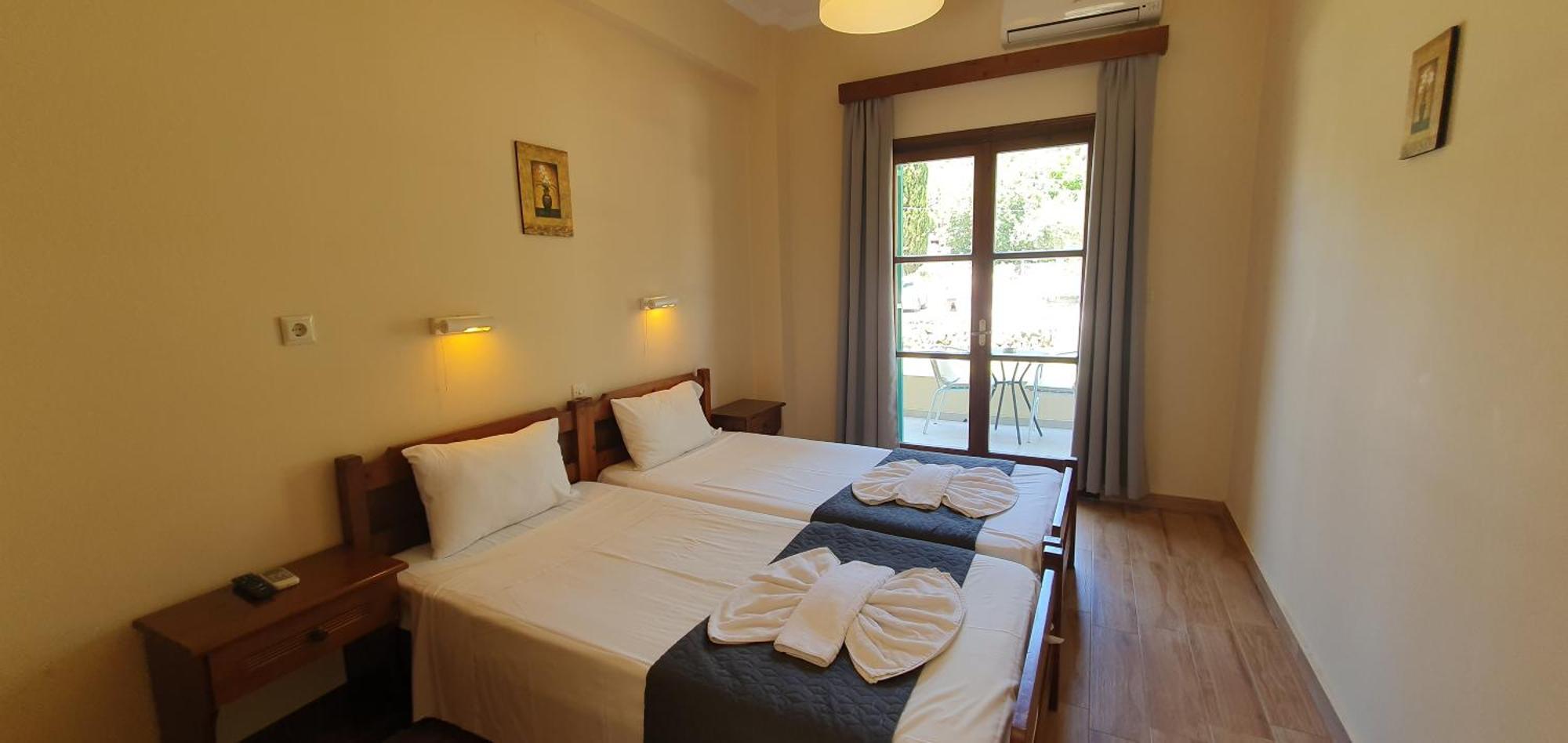 Phivos Hotel Palaiokastritsa Esterno foto